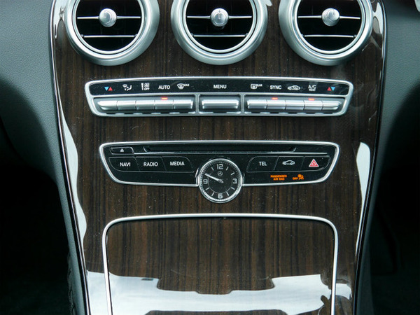 メルセデスベンツ C220d