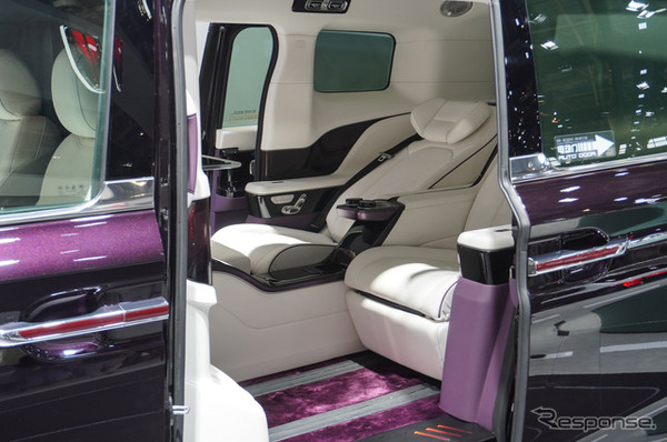 紅旗 EQ9 PHEV 定制（北京モーターショー2024）