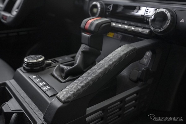 トヨタ 4ランナー 新型 （TRDPro）