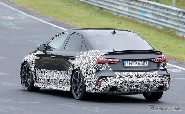 アウディ RS 3 セダン 改良新型プロトタイプ（スクープ写真）