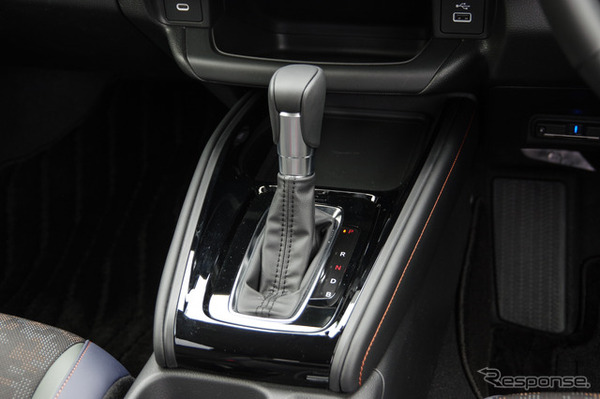 ホンダ ヴェゼル 改良新型（PLaYパッケージ）