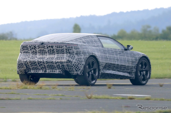 BMW ノイエ・クラッセ・クーペ（仮）プロトタイプ（スクープ写真）
