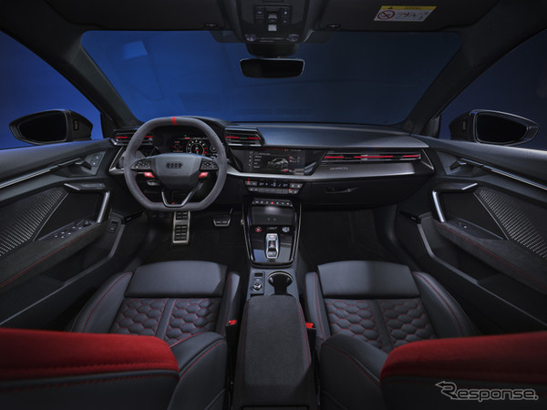 アウディ RS 3 新型