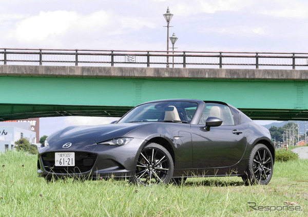 マツダ ロードスターRF