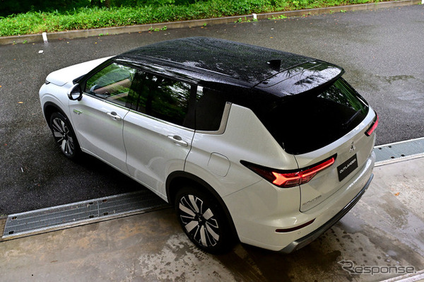 三菱アウトランダーPHEV