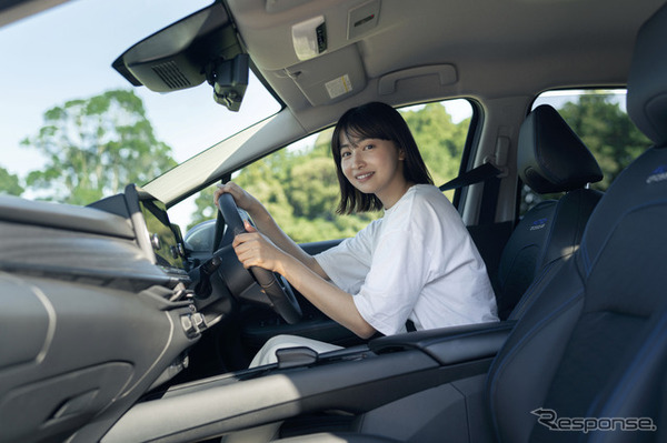 日産『ノート AUTECH クロスオーバー』