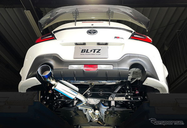 ブリッツのオールチタン製エキゾーストシステム「ニュルスペックF-Ti」