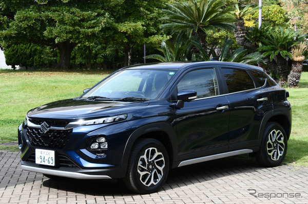 スズキ フロンクス（4WD）