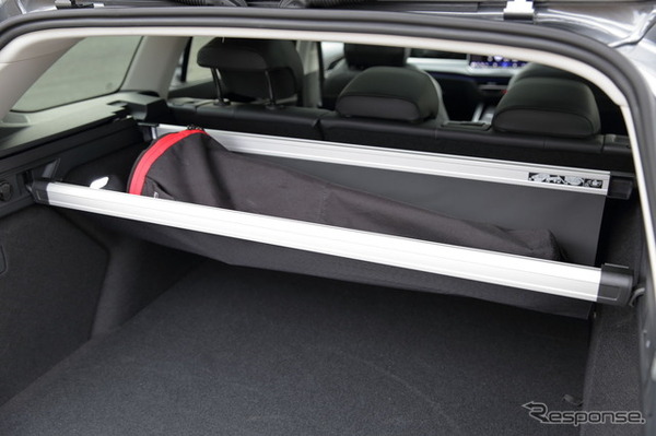 VW パサート 新型（eハイブリッド エレガンス）