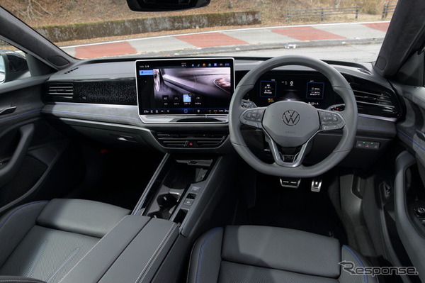 VW パサート 新型（eTSI Rラインプラスパッケージ）