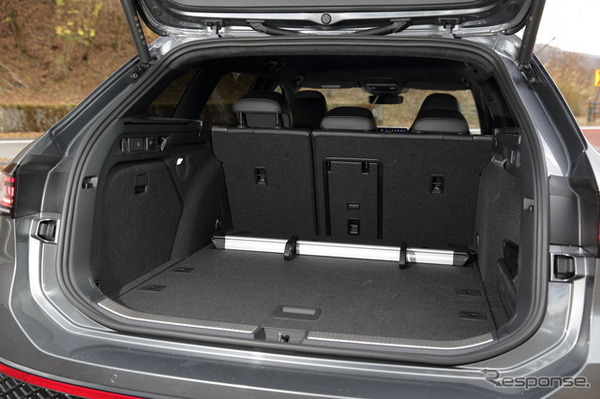 VW パサート 新型（eTSI Rラインプラスパッケージ）
