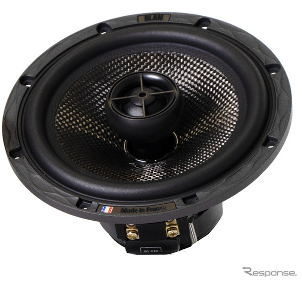 S 6.80 C　Signature 165mmコアキシャル・スピーカー希望小売価格：9万0200円（税込・ペア）●再生周波数帯域：60Hz～30kHz ●定格入力：60W ●入力インピーダンス：2Ω ●出力音圧レベル：94.3dB ●取付口径サイズ：141.9mm ●取付奥行サイズ：73.5mm ●グリルなし
