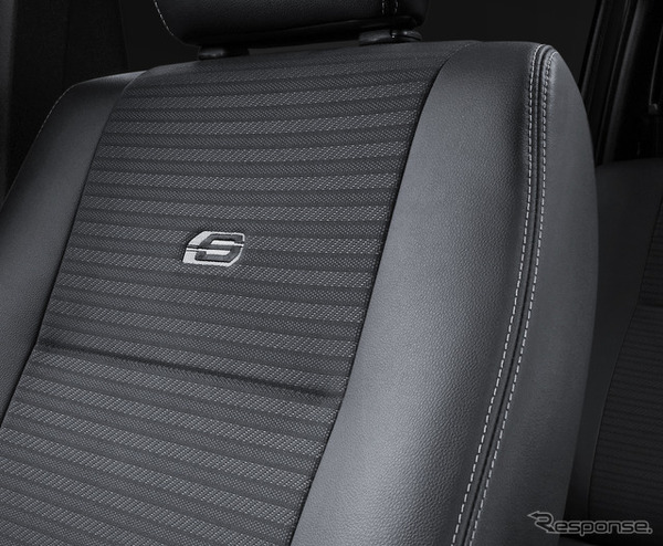 トヨタ『ハイエース』（バン）の特別仕様車「スーパーGL DARK PRIME S」
