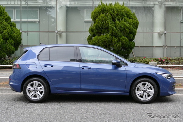 VW ゴルフ eTSI Active