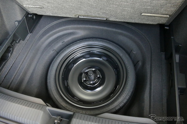 VW ゴルフ・ヴァリアント eTSI Style