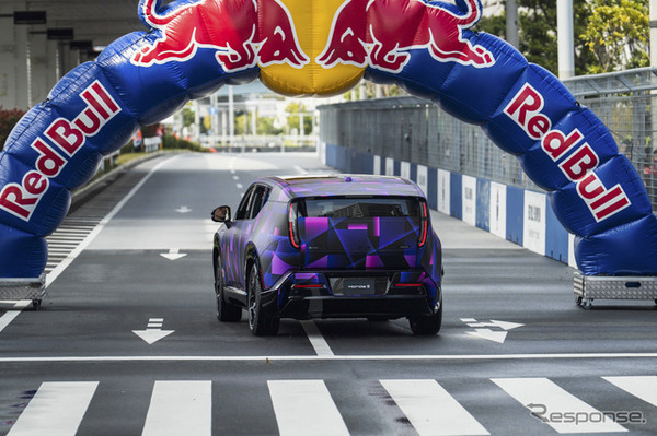 Honda 0 SUV…Red Bull Showrun × Powered by Honda