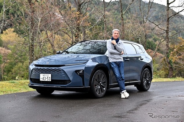トヨタ クラウンエステート（PHEV）と九島辰也氏