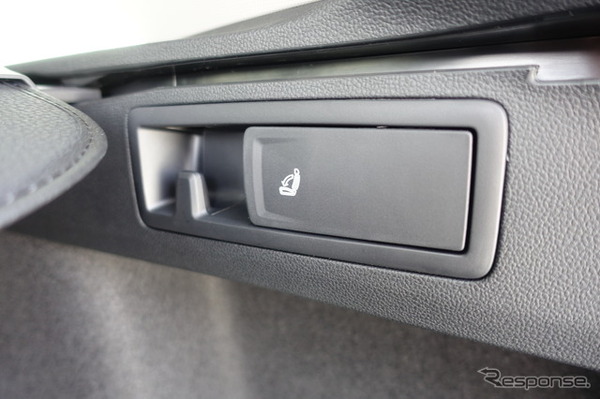 VW ゴルフヴァリアント eTSI アクティブ