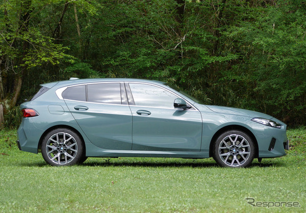 BMW 1シリーズ 新型（120）