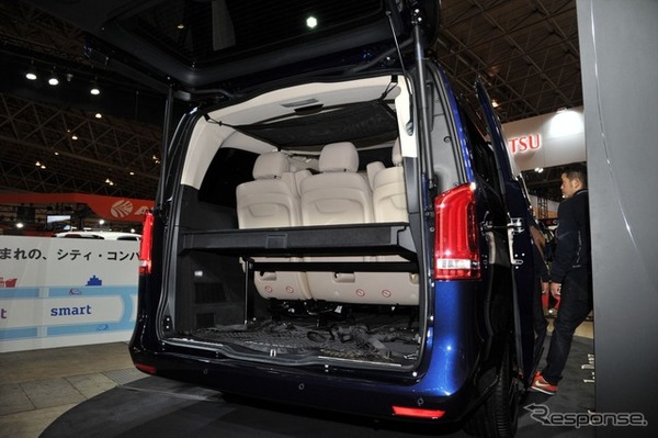 メルセデスベンツ V220d アバンギャルド ロング（東京オートサロン16）