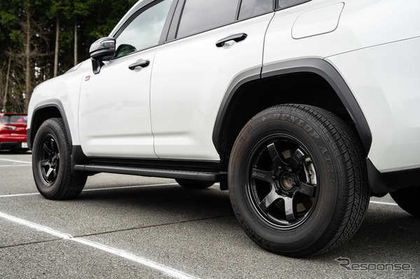 TOYOTA ランドクルーザー300 × グラムライツ 57DR-X…レイズファンミーティング2025