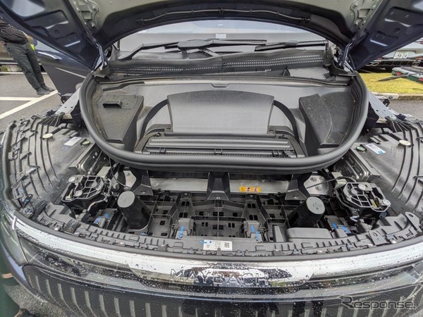 メルセデスマイバッハ EQS 680 SUV