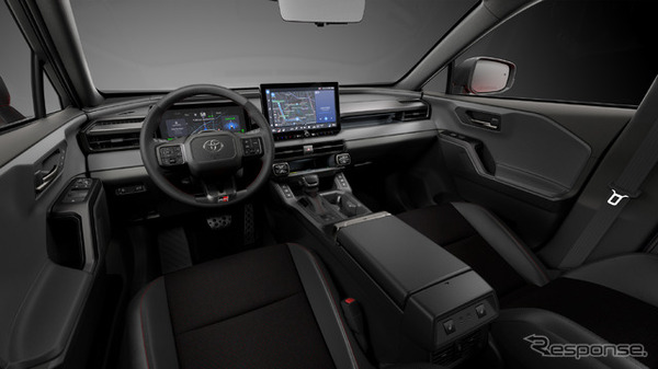 トヨタ RAV4 GRスポーツ