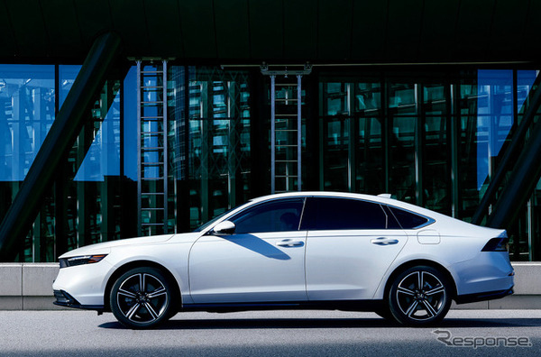 ホンダ アコード e:HEV Honda SENSING 360＋
