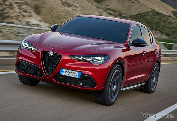 アルファロメオ ステルヴィオ 2.0 TURBO Q4 スプリント