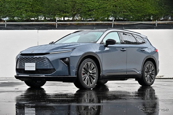 トヨタ クラウンエステート（PHEV）