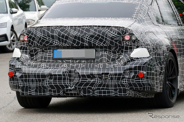 BMW M3 EV 市販型のプロトタイプ