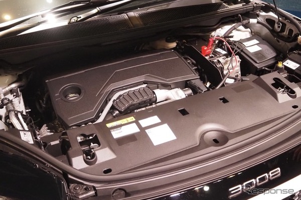 プジョー3008GT ハイブリッド