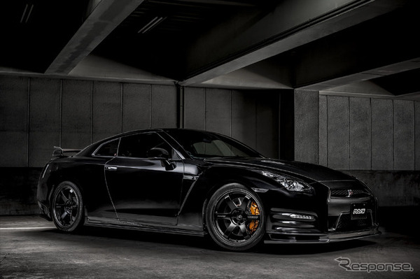 TE37 SAGA S-plus Black Shadow LTD. × NISSAN R35 GTR
