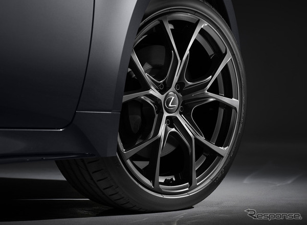 F SPORT Mode Black IV
