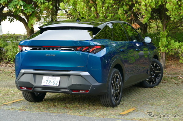 プジョー3008 GT HYBRID アルカンターラパッケージ