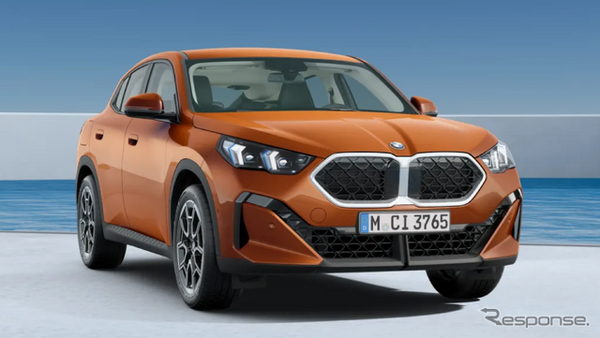 BMW X2 新型の「xDrive20d」（欧州仕様）