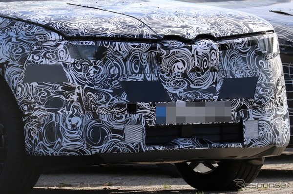 BMW X1 改良新型のプロトタイプ