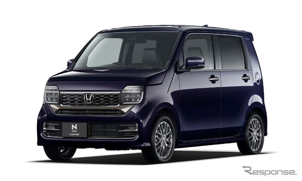 ホンダ N-WGN CUSTOM の BLACK STYLE