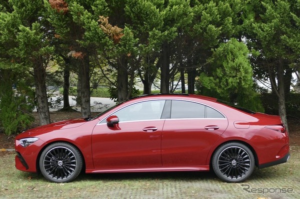メルセデスベンツ CLA 180 Urban Stars