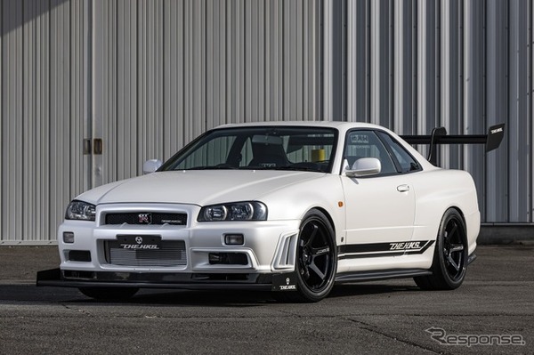 900馬力、9000万円の「THE HKS SスカイラインGT-R BNR34 Dimension Z」