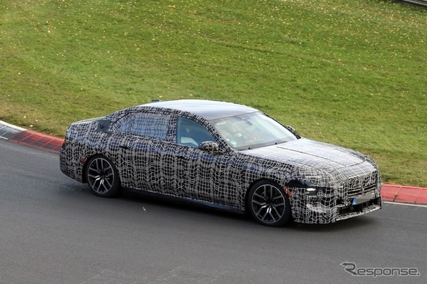 BMW 7シリーズ 改良新型のプロトタイプ