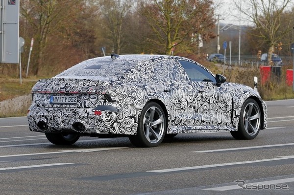 アウディ RS6セダン 新型のプロトタイプ　