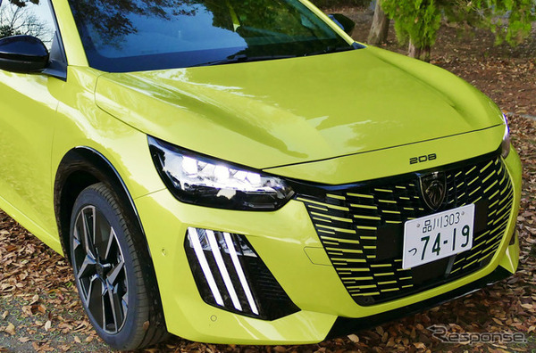 プジョー208 GT HYBRID