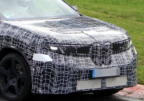 BMW iX3 M のプロトタイプ