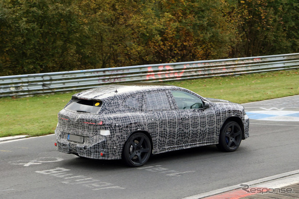 BMW iX3 M のプロトタイプ
