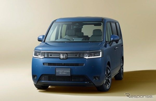 ホンダ『ステップワゴン』30周年記念車、マルチビューカメラなど快適装備を追加…409万8600円から