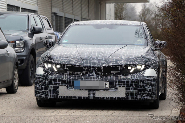 BMW M3 EV プロトタイプ