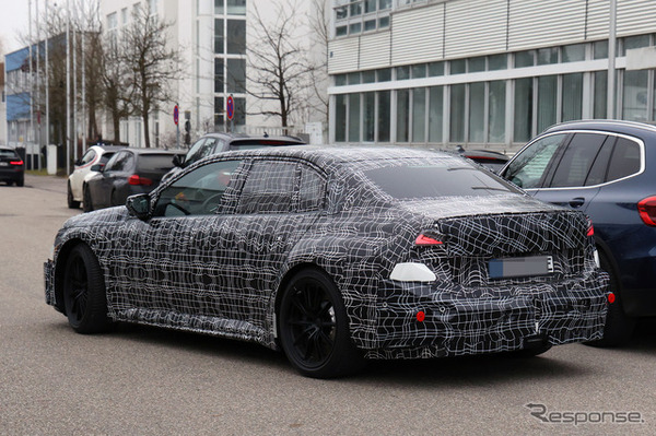BMW M3 EV プロトタイプ