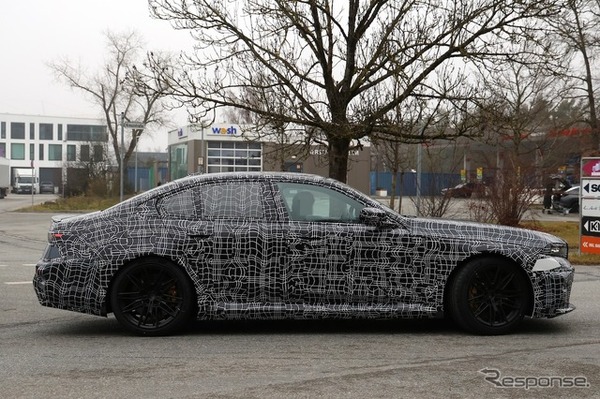 BMW M5 改良新型のプロトタイプ