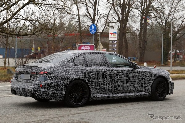 BMW M5 改良新型のプロトタイプ